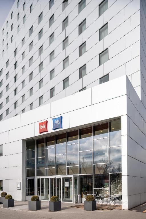 Ibis Budget Bern Expo Zewnętrze zdjęcie